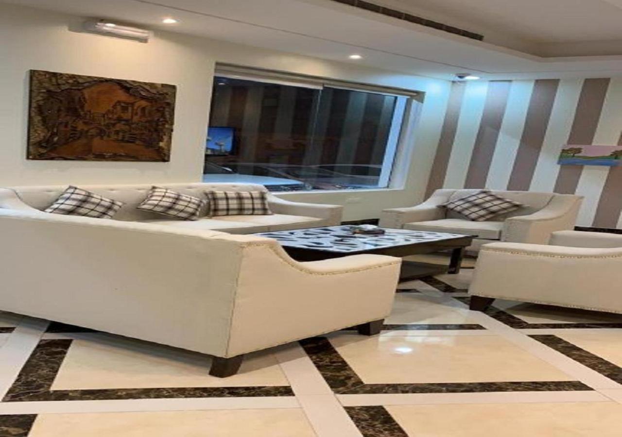 فندق الميثاق بواسطة سما ستار ริยาดห์ ภายนอก รูปภาพ